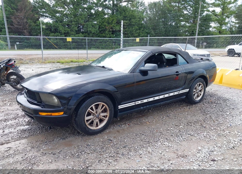 2005 FORD MUSTANG VIN: 1ZVHT84N055258783