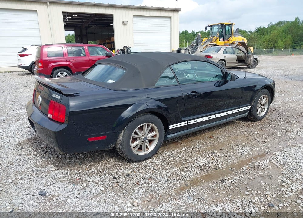 2005 FORD MUSTANG VIN: 1ZVHT84N055258783