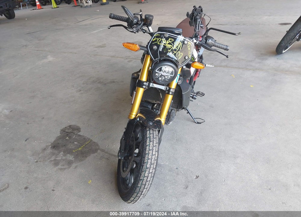 2019 INDIAN MOTORCYCLE CO. FTR 1200 S RACE REPLICA VIN: 56KRTS255K3155609