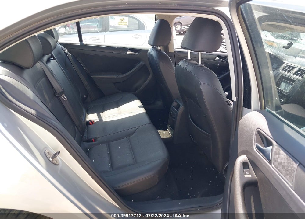 2011 VOLKSWAGEN JETTA 2.5L SE VIN: 3VWDZ7AJ9BM307929