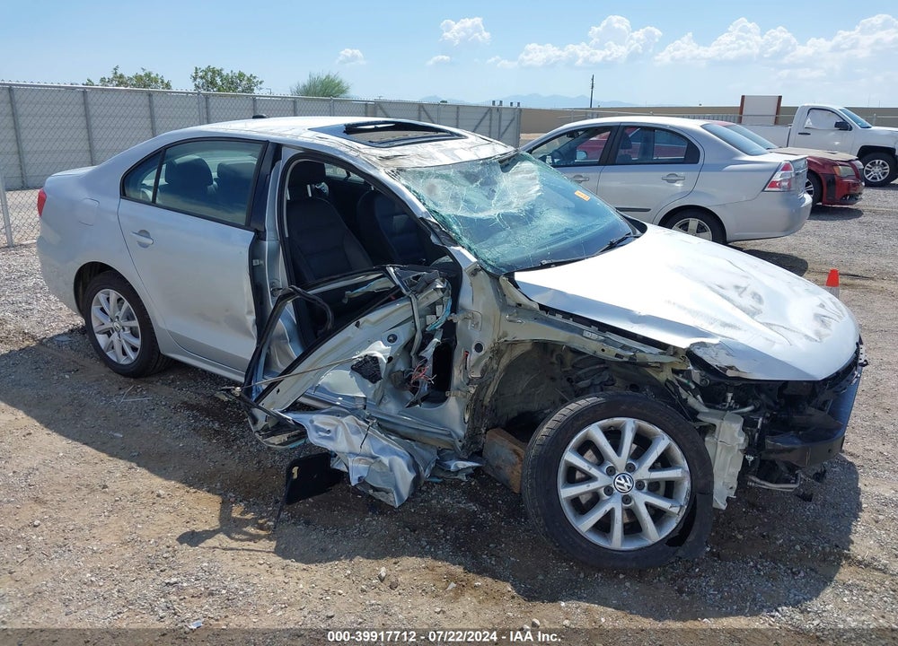 2011 VOLKSWAGEN JETTA 2.5L SE VIN: 3VWDZ7AJ9BM307929
