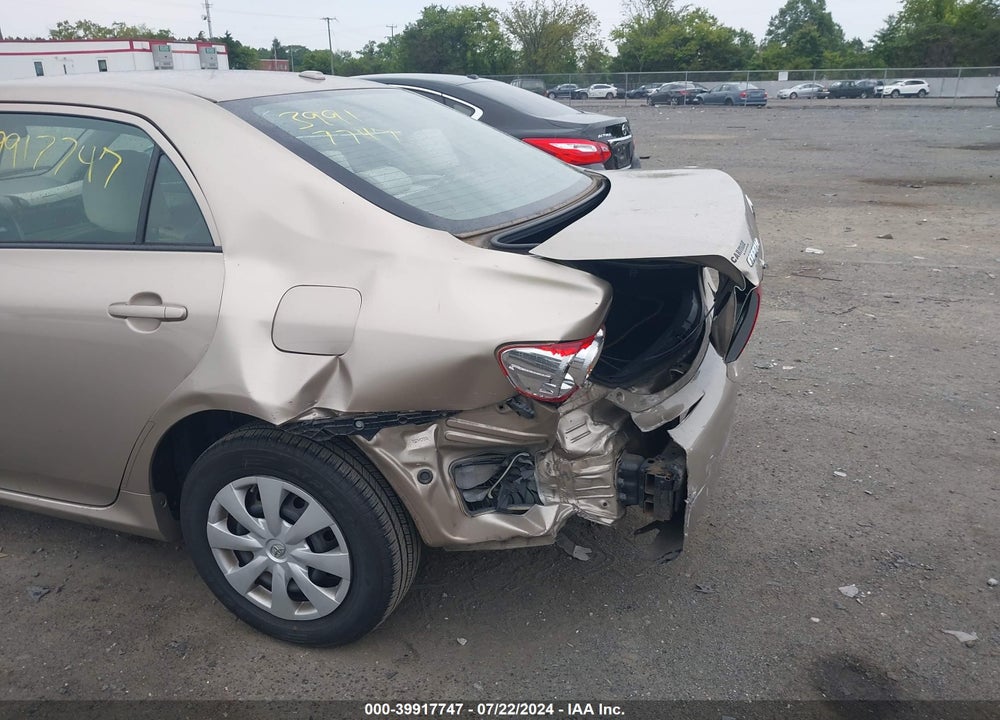 2009 TOYOTA COROLLA LE VIN: 1NXBU40E49Z070201