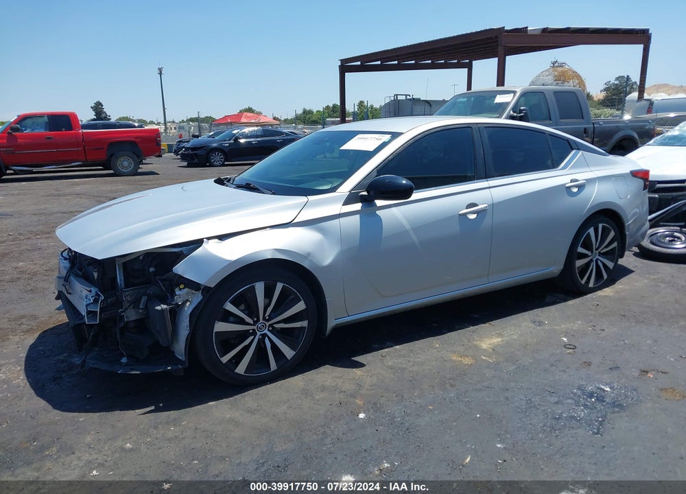 2020 NISSAN ALTIMA SR FWD VIN: 1N4BL4CV1LN307074