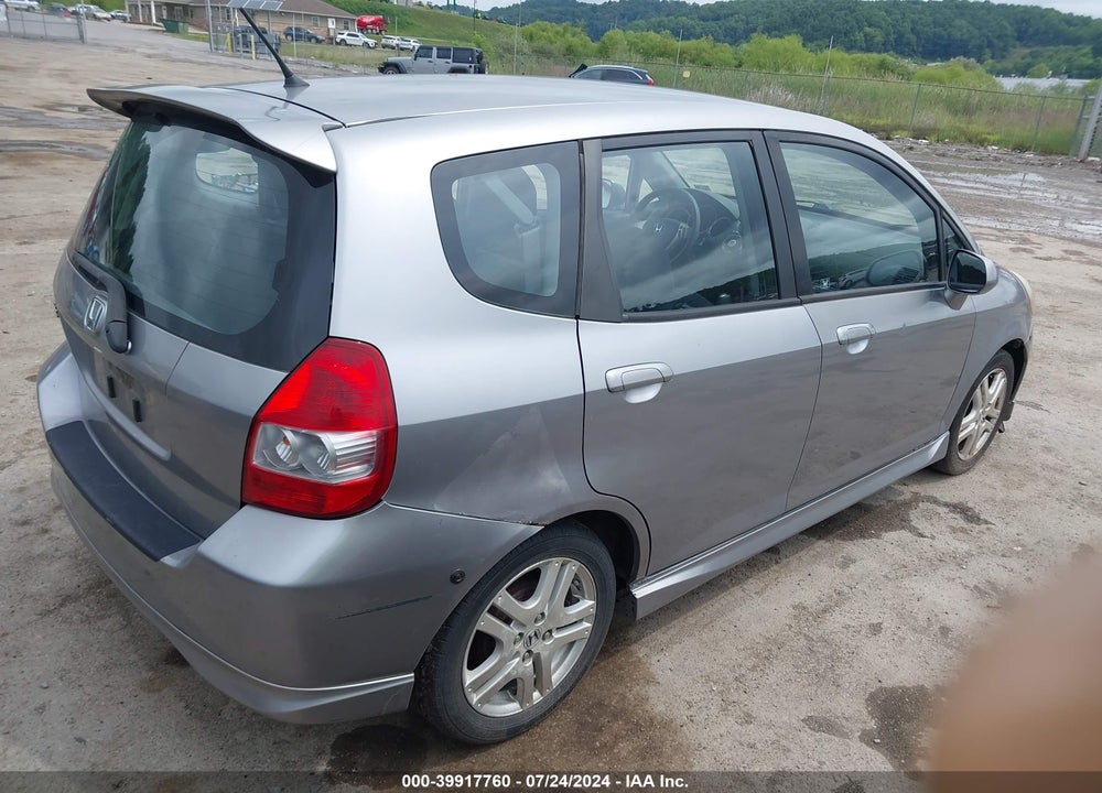 2008 HONDA FIT SPORT VIN: JHMGD38688S009282
