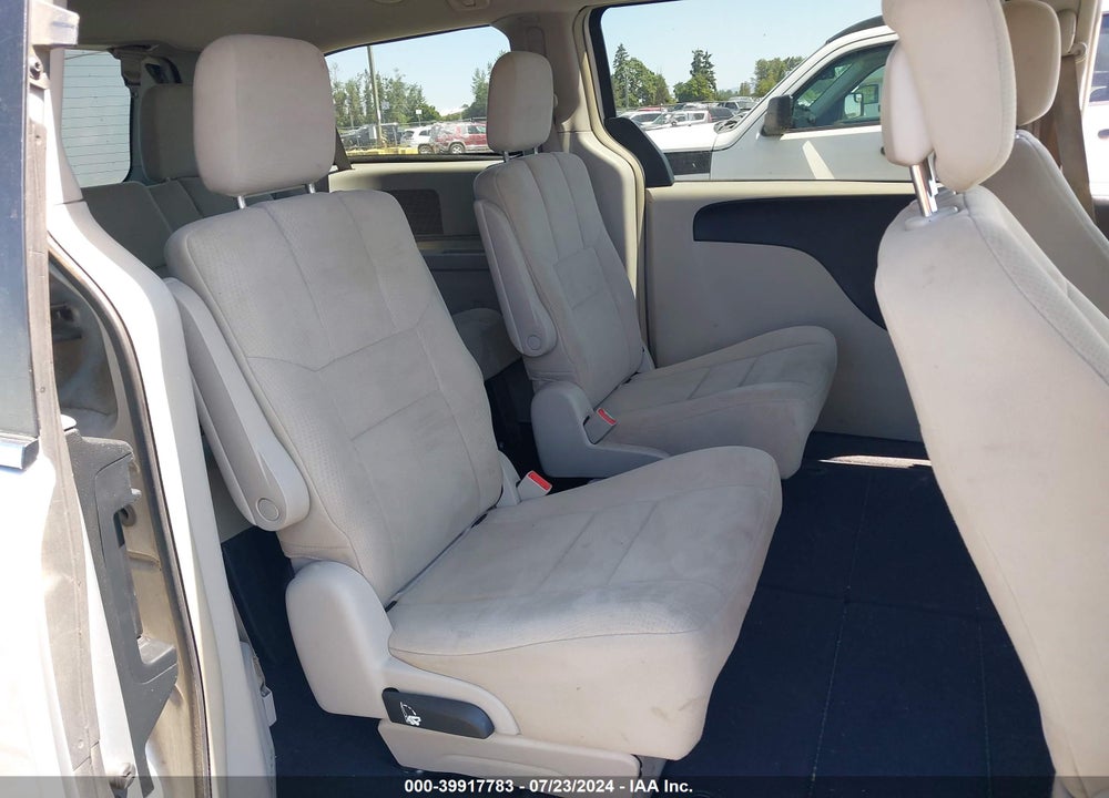 2011 DODGE GRAND CARAVAN CREW VIN: 2D4RN5DGXBR755455