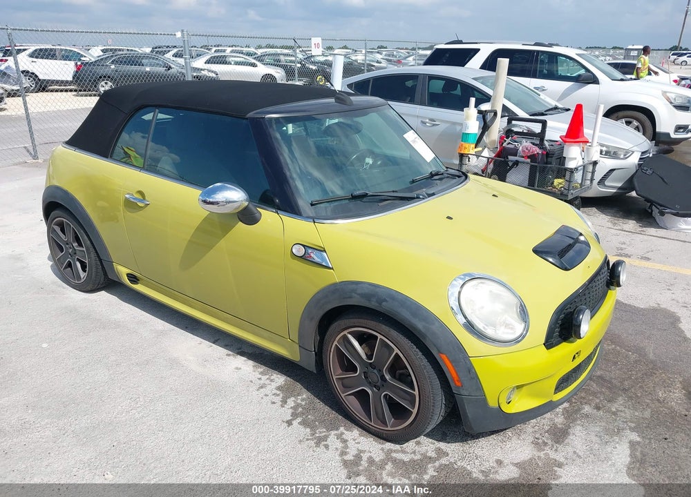 2009 MINI COOPER S VIN: WMWMS33519TG89093