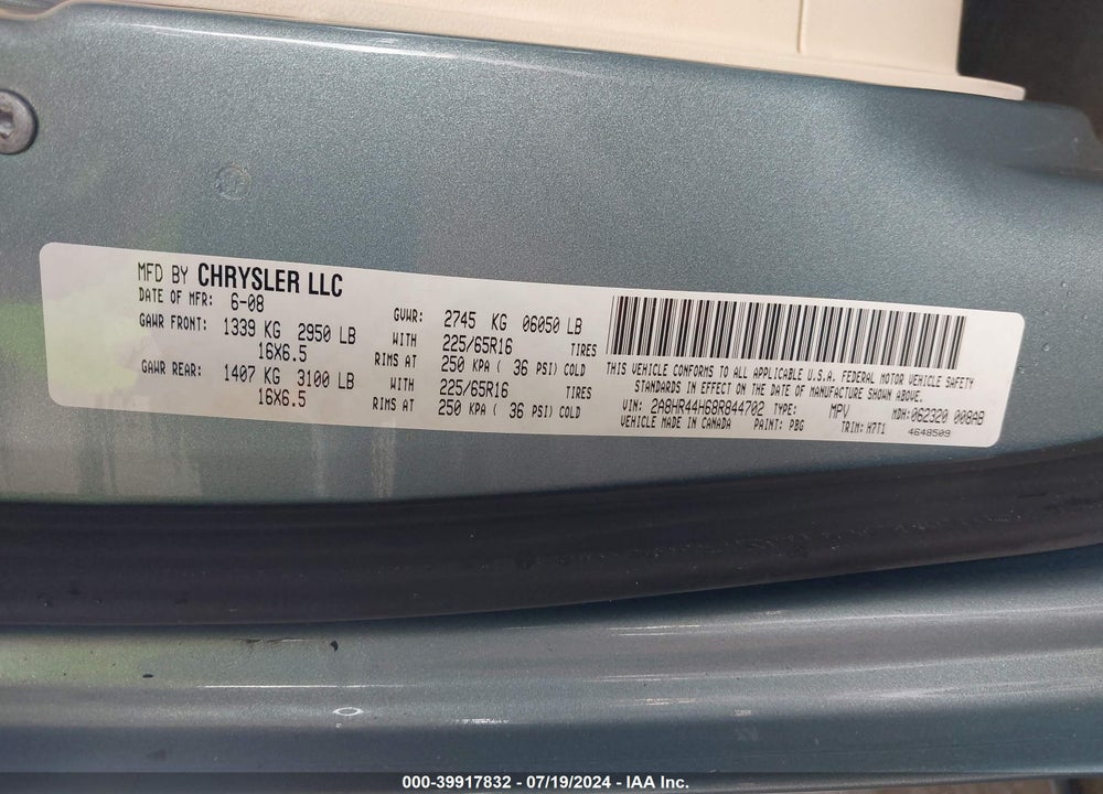 2008 CHRYSLER TOWN & COUNTRY LX VIN: 2A8HR44H68R844702