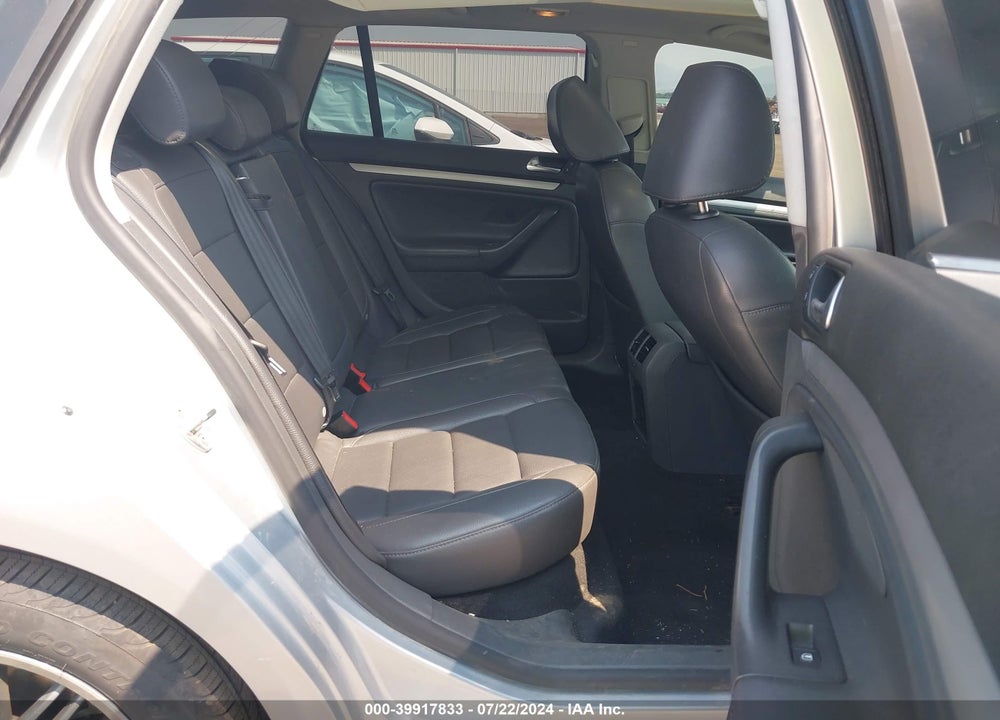 2009 VOLKSWAGEN JETTA 2.0L TDI VIN: 3VWTL71K19M291869