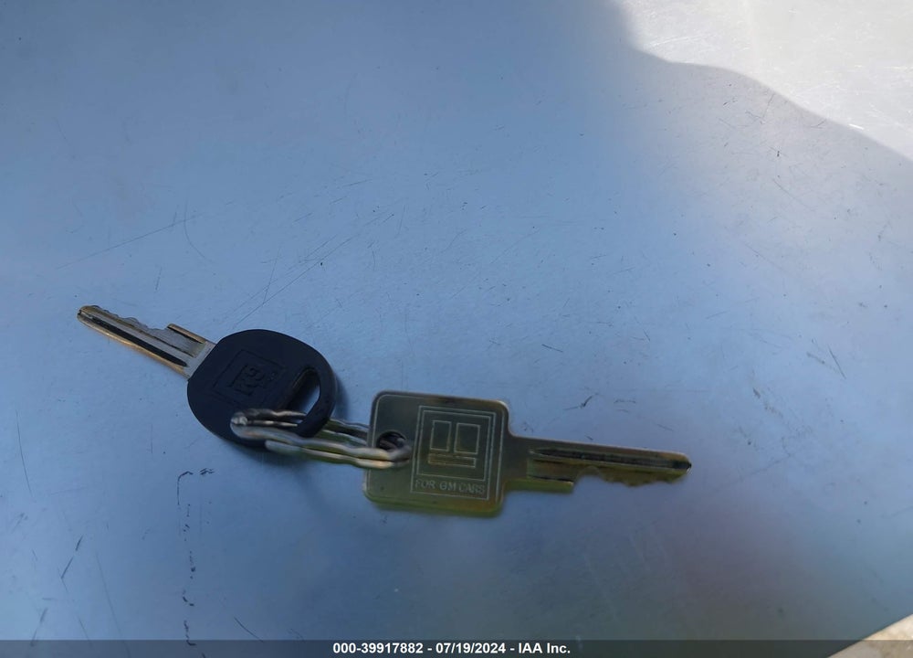 1994 CHEVROLET CAPRICE CLASSIC VIN: 1G1BL52W0RR125144