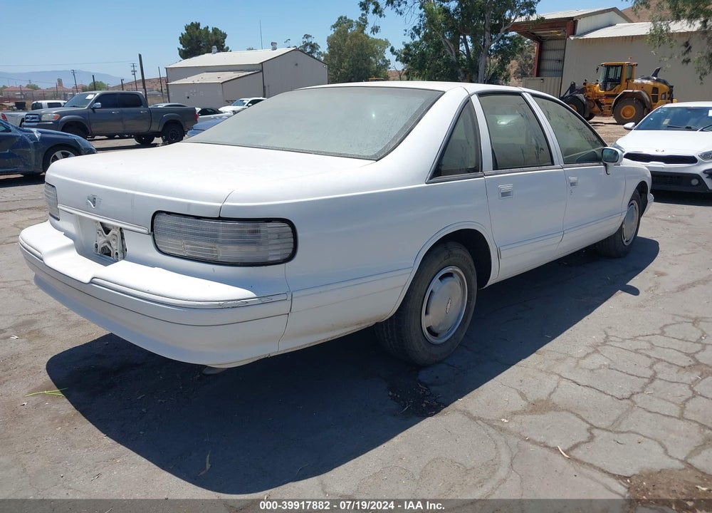 1994 CHEVROLET CAPRICE CLASSIC VIN: 1G1BL52W0RR125144