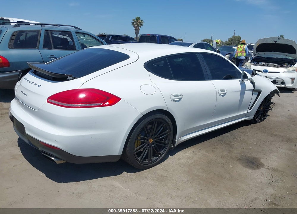 2015 PORSCHE PANAMERA 4 VIN: WP0AA2A74FL007386