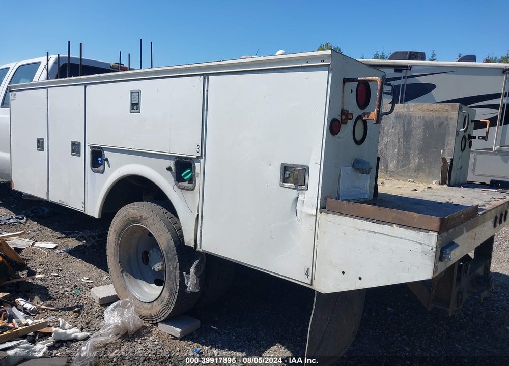 2011 FORD F-550 CHASSIS XL VIN: 1FD0W5GT3BEA59279