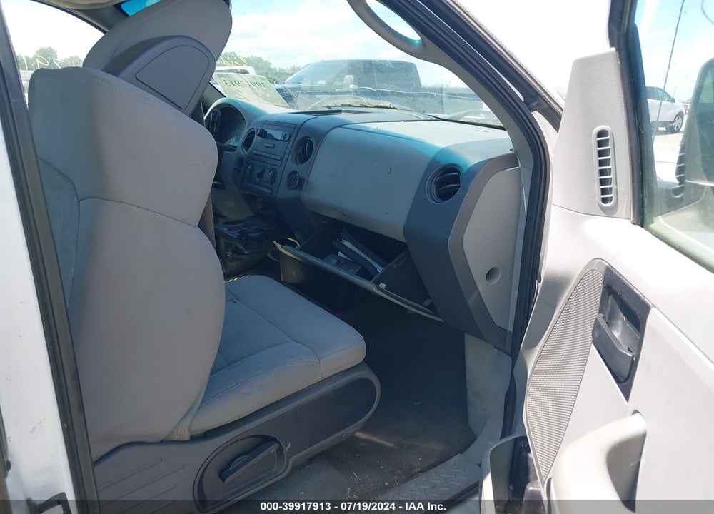 2006 FORD F-150 STX/XL/XLT VIN: 1FTRF12W56NA40342