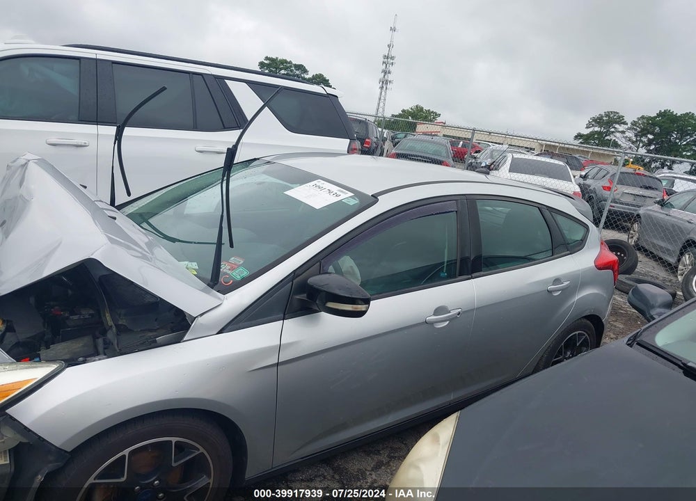 2014 FORD FOCUS SE VIN: 1FADP3K2XEL246370