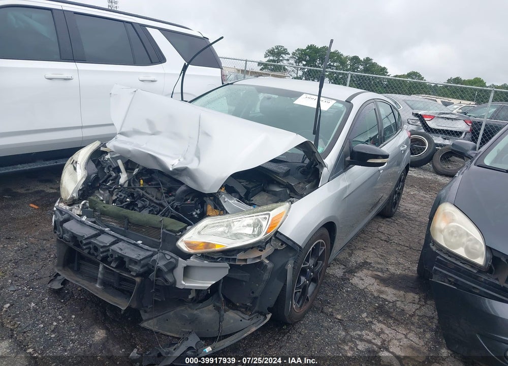 2014 FORD FOCUS SE VIN: 1FADP3K2XEL246370