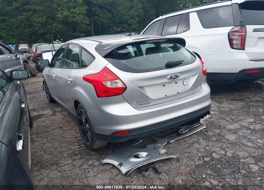 2014 FORD FOCUS SE VIN: 1FADP3K2XEL246370