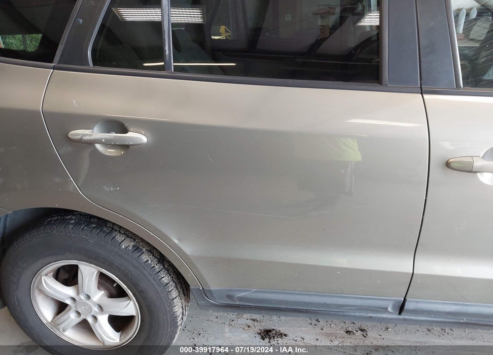 2008 HYUNDAI SANTA FE GLS VIN: 5NMSG13D18H189441
