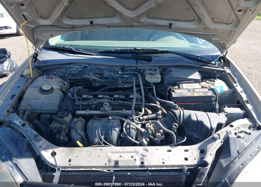 2006 FORD FOCUS ZX4 VIN: 1FAHP34N86W217796