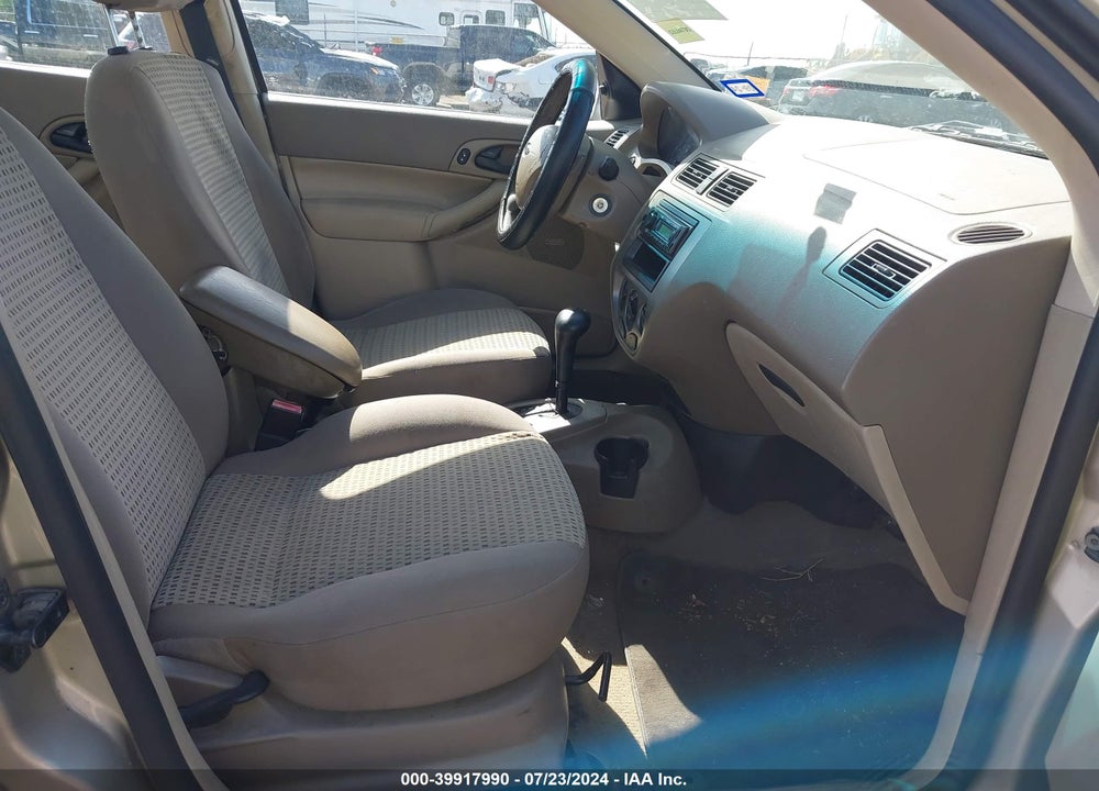 2006 FORD FOCUS ZX4 VIN: 1FAHP34N86W217796