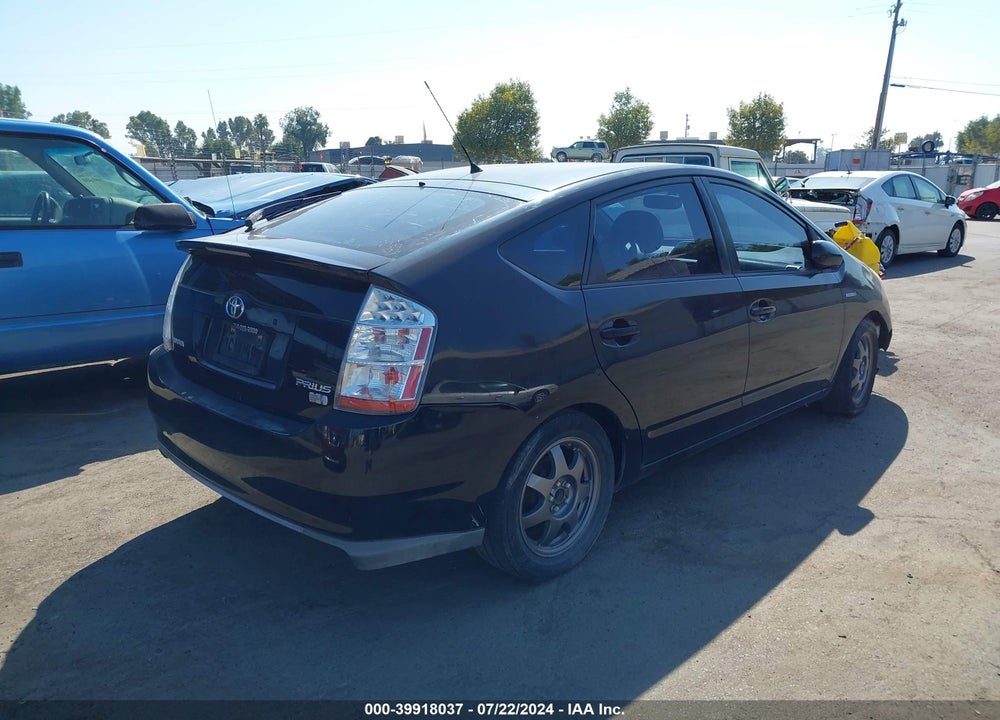 2009 TOYOTA PRIUS TOURING VIN: JTDKB20U997878855