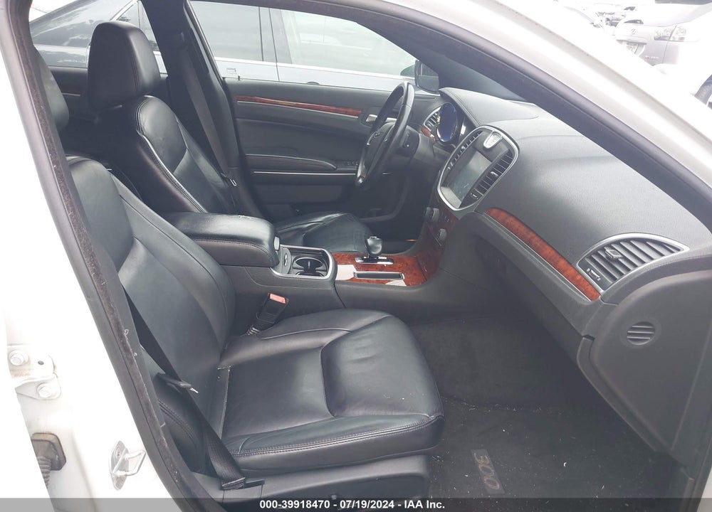2012 CHRYSLER 300 LIMITED VIN: 2C3CCACG6CH221772