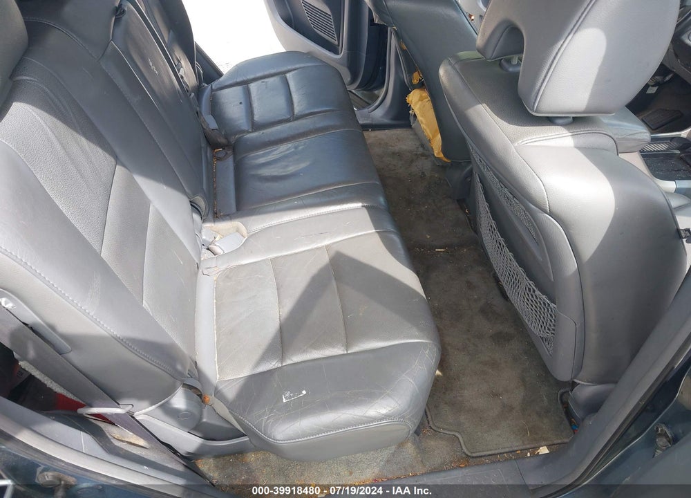 2006 HONDA PILOT EX-L VIN: 5FNYF28556B024561