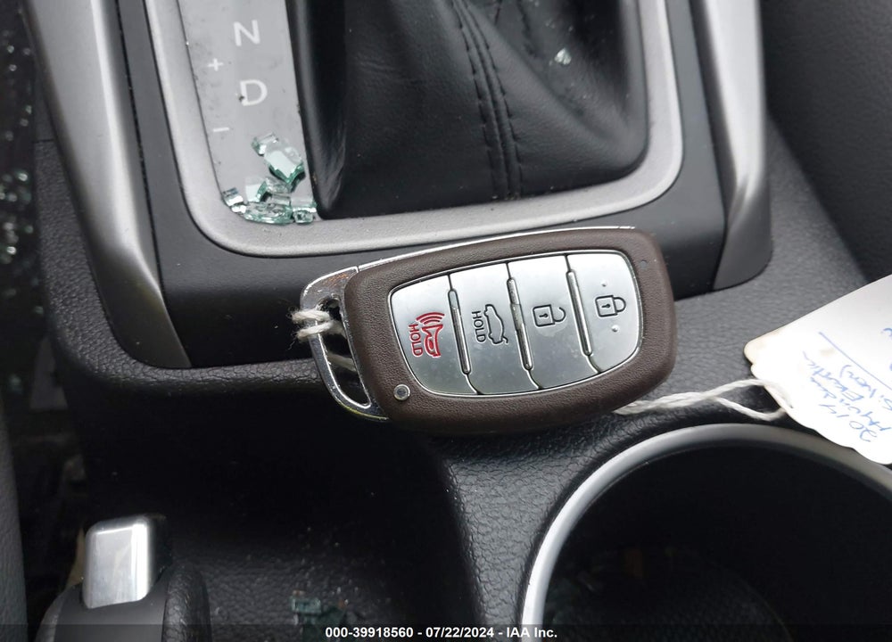 2014 HYUNDAI ELANTRA LIMITED VIN: 5NPDH4AE3EH494375