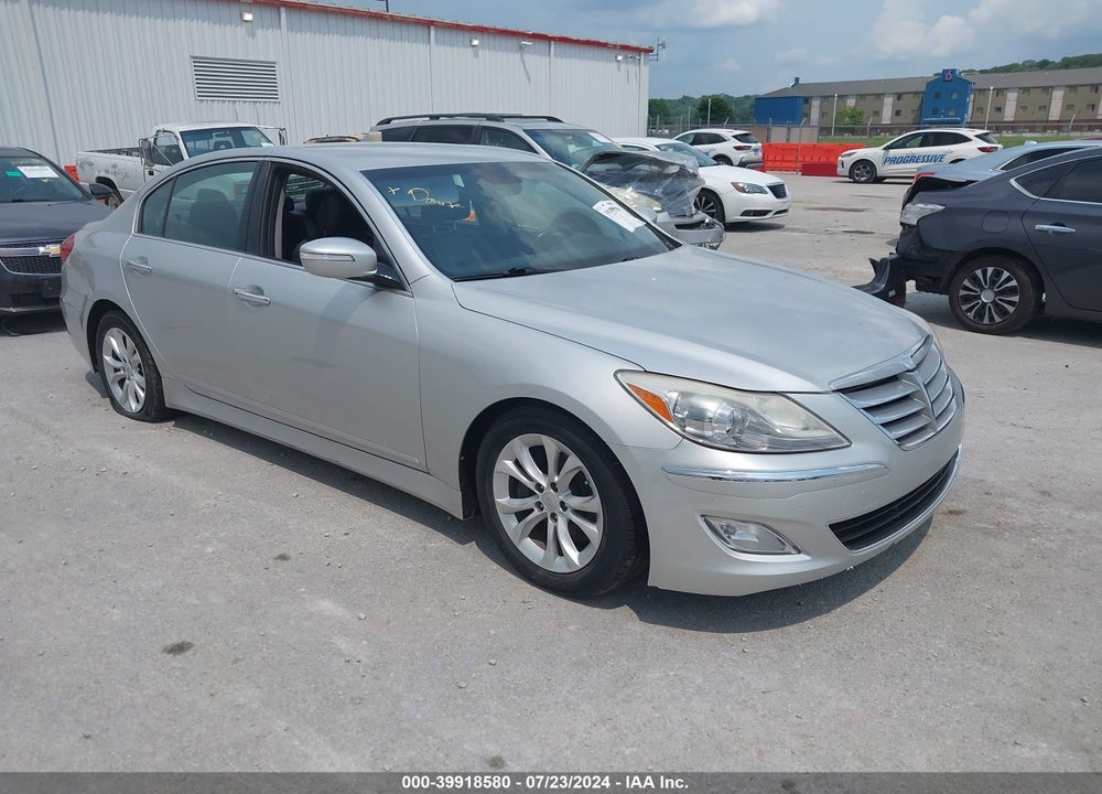2013 HYUNDAI GENESIS 3.8 VIN: KMHGC4DD8DU235394