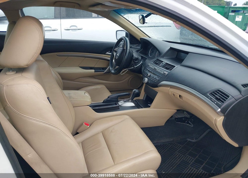2010 HONDA ACCORD 2.4 EX-L VIN: 1HGCS1B83AA013726