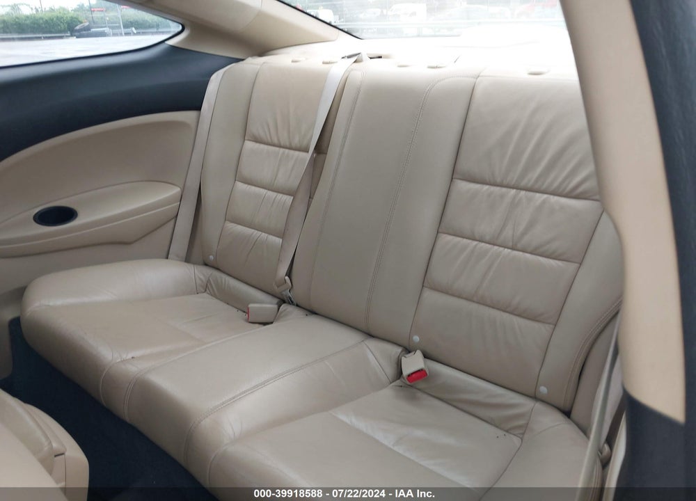 2010 HONDA ACCORD 2.4 EX-L VIN: 1HGCS1B83AA013726