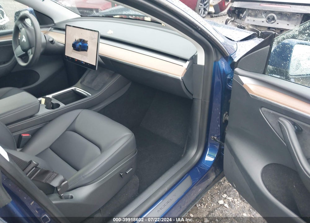 2023 TESLA MODEL Y AWD/LONG RANGE DUAL MOTOR ALL-WHEEL DRIVE VIN: 7SAYGDEE4PF748114