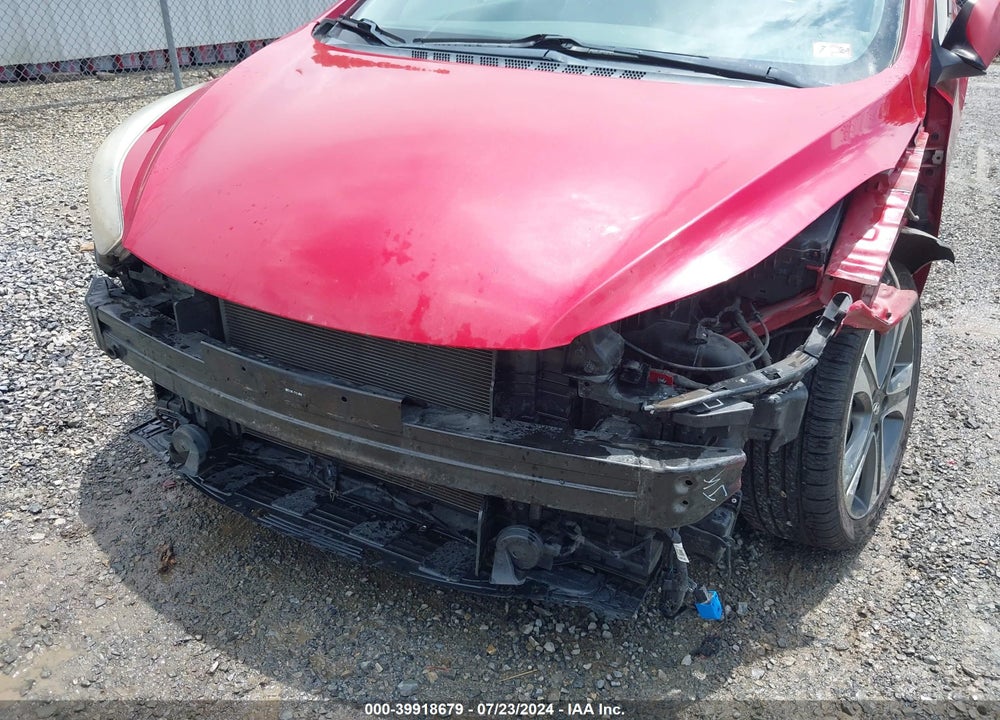 2014 HYUNDAI ELANTRA VIN: KMHDH6AHXEU025825