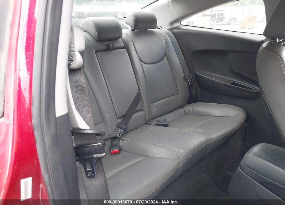 2014 HYUNDAI ELANTRA VIN: KMHDH6AHXEU025825