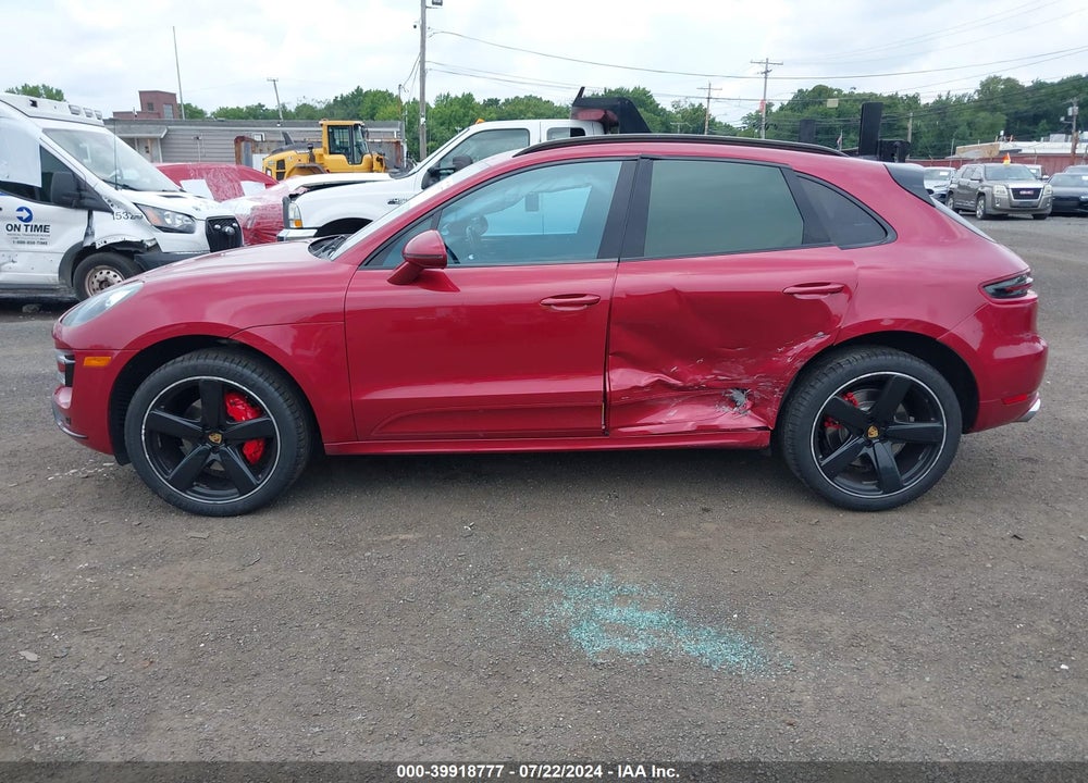 2016 PORSCHE MACAN TURBO VIN: WP1AF2A59GLB91725