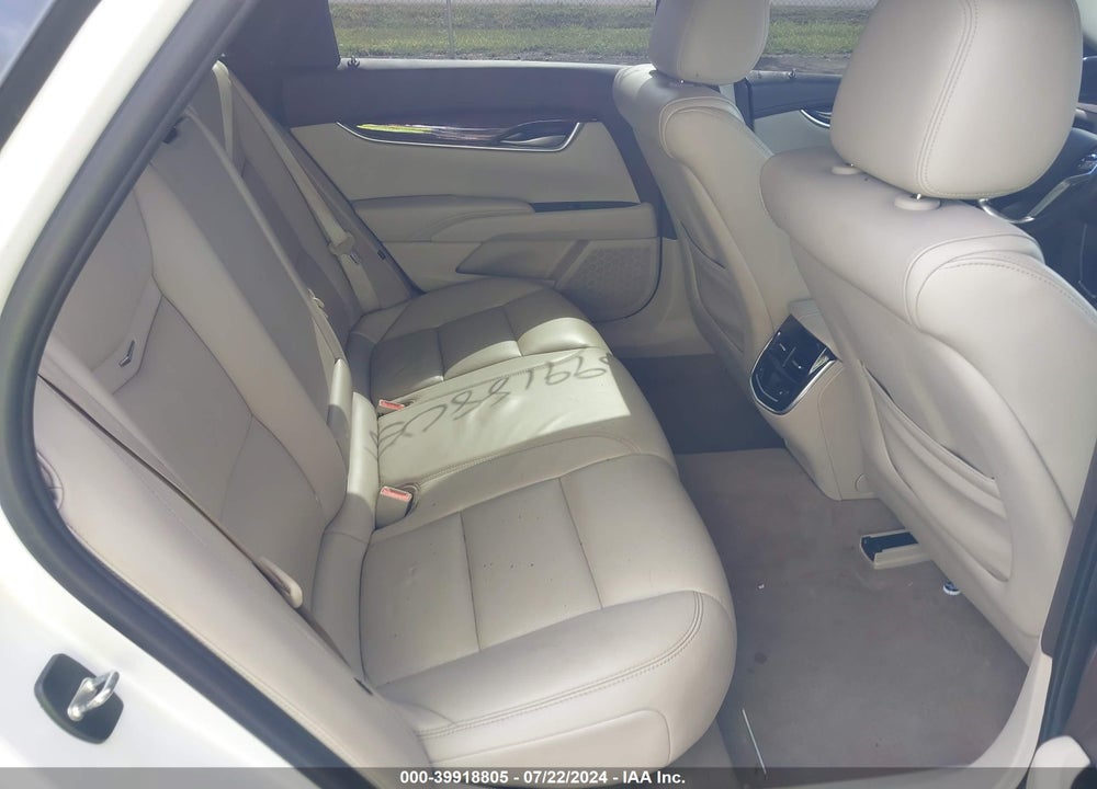 2016 CADILLAC XTS LUXURY COLLECTION VIN: 2G61N5S32G9103210