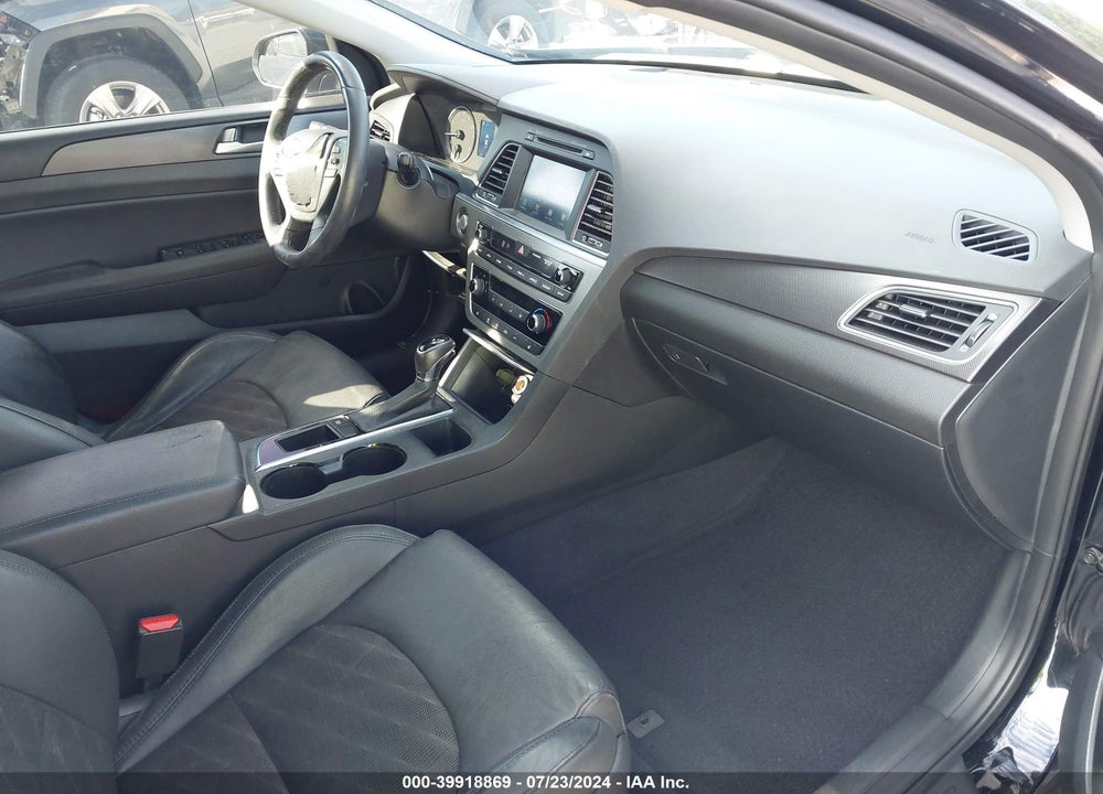 2017 HYUNDAI SONATA SPORT VIN: 5NPE34AF6HH527224