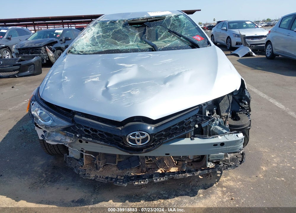 2018 TOYOTA COROLLA IM VIN: JTNKARJEXJJ562306