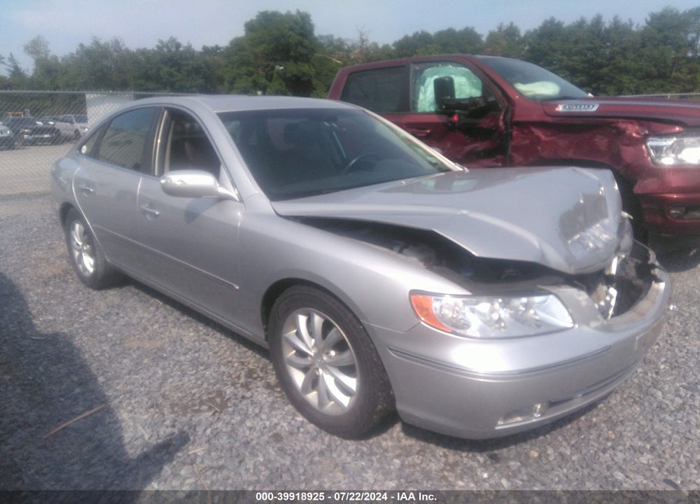 2008 HYUNDAI AZERA LIMITED VIN: KMHFC46F18A333524