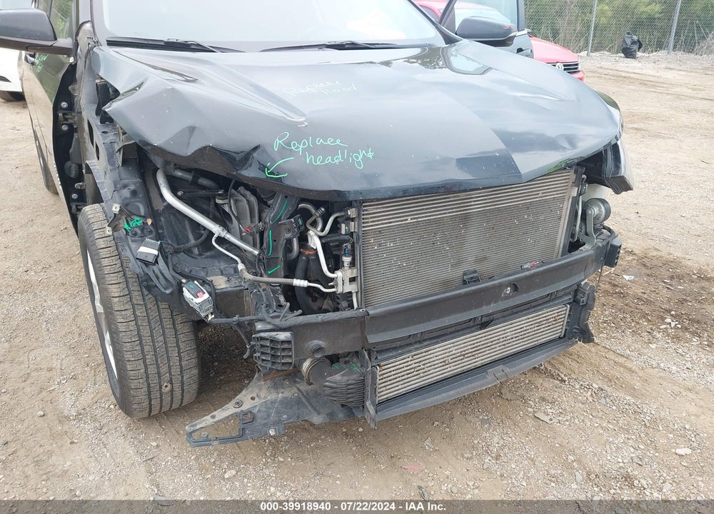 2018 CHEVROLET EQUINOX LT VIN: 2GNAXKEX5J6161719