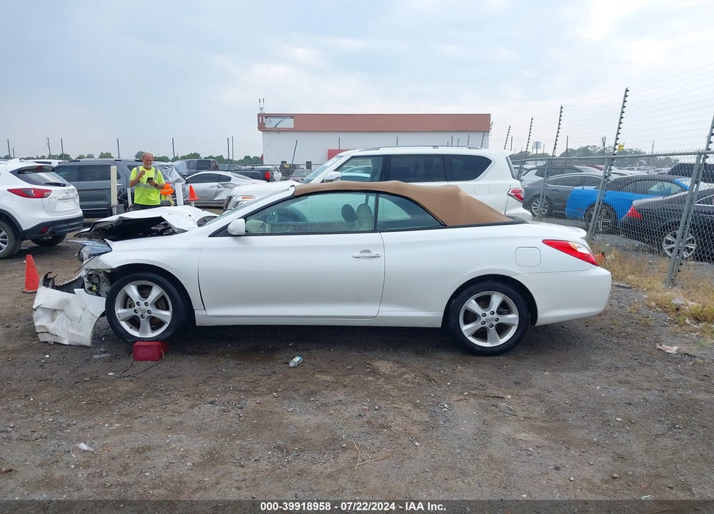 2006 TOYOTA CAMRY SOLARA SLE VIN: 4T1FA38P06U107282