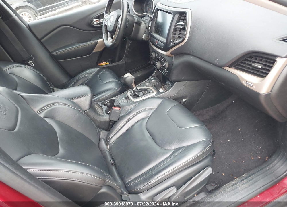 2017 JEEP CHEROKEE LATITUDE 4X4 VIN: 1C4PJMCB1HW634149