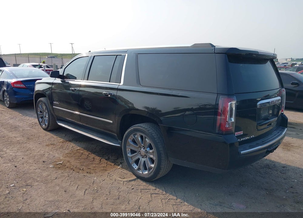 2016 GMC YUKON XL DENALI VIN: 1GKS2HKJ0GR199732
