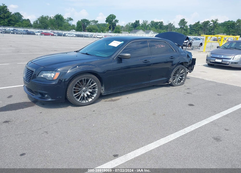 2013 CHRYSLER 300C JOHN VARVATOS LIMITED EDITION VIN: 2C3CCADT2DH693657