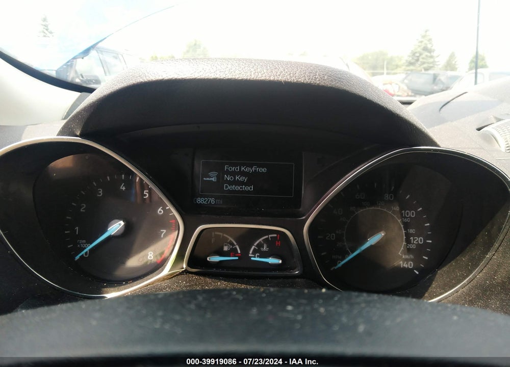 2018 FORD ESCAPE TITANIUM VIN: 1FMCU0J90JUC69636