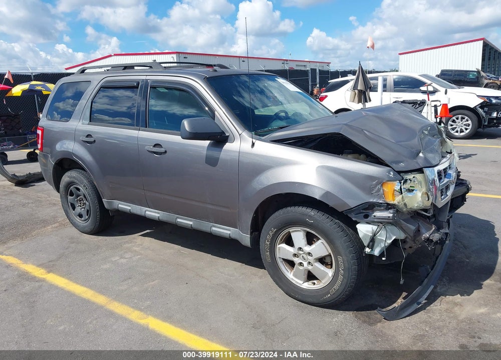 2011 FORD ESCAPE XLT VIN: 1FMCU9DG2BKA26924