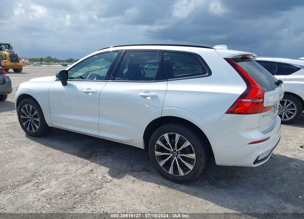 2024 VOLVO XC60 B5 CORE DARK THEME VIN: YV4L12RK3R1907498