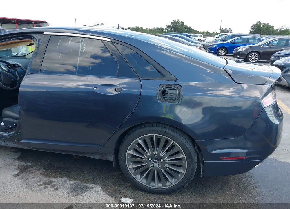 2013 LINCOLN MKZ VIN: 3LN6L2G98DR812634