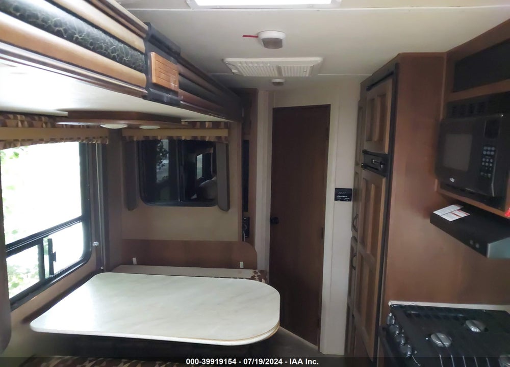 2015 JAYCO JAYFL184BH VIN: 1UJBJ0BP7F1TG0073