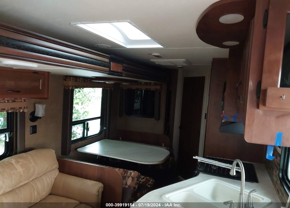 2015 JAYCO JAYFL184BH VIN: 1UJBJ0BP7F1TG0073