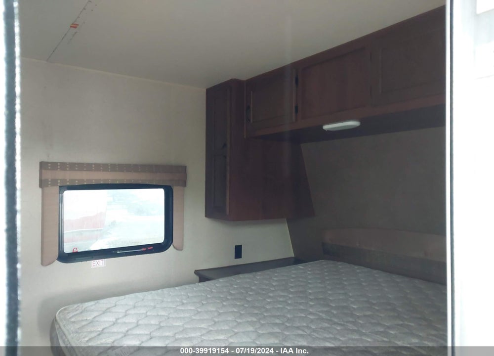 2015 JAYCO JAYFL184BH VIN: 1UJBJ0BP7F1TG0073